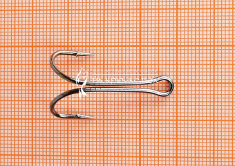 Крючок двойник JinTai, Carbon Hooks, 2/0 ⏩ Профессиональные консультации. ✈️ Оперативная доставка в любой регион. ✔️ Низкие цены. ➡️ Вы останетесь довольны! ✌️ Заказать:☎️ +375 29 662 27 73